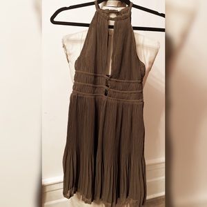 Olive green dress size 4